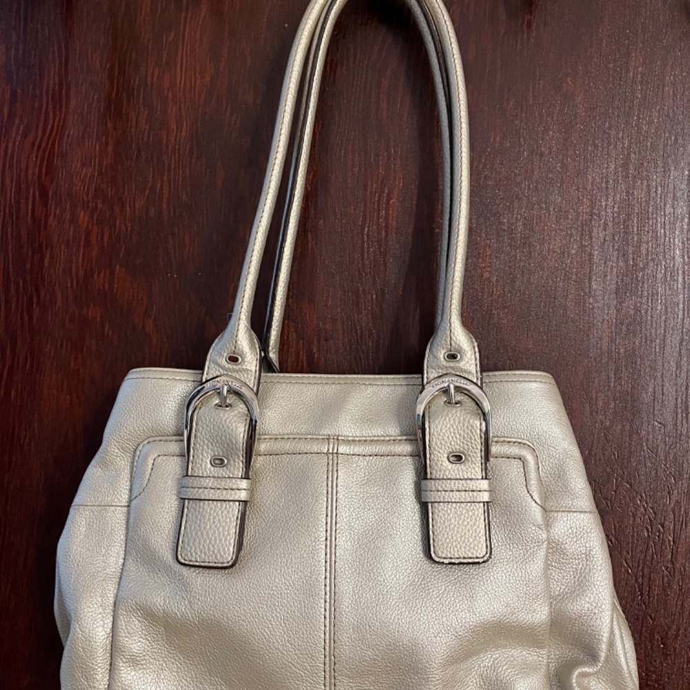 Handbag - Picture 6 of 7